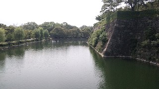 内濠の様子(東)