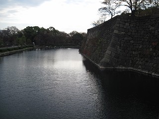 内濠の様子(東)
