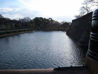 内濠の様子(東)