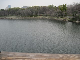 内濠の様子(西)